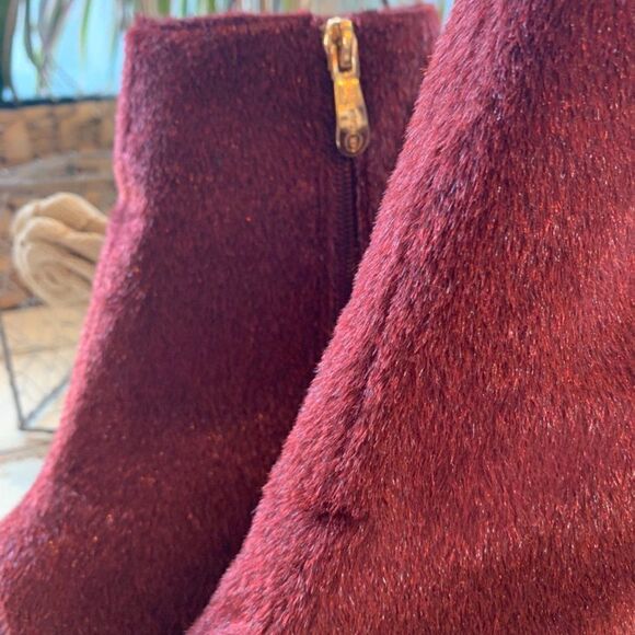 Cape Robbin Peep Toe Bootie Red Fur - Picture 3 of 7